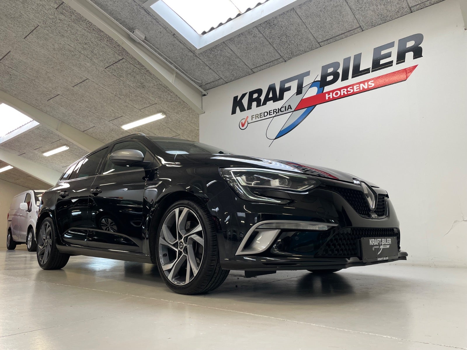 Billede af Renault Megane IV 1,6 TCe 205 GT Sport Tourer EDC
