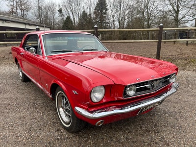 Ford Mustang 4,7 V8 289cui. aut. Benzin aut. Automatgear modelår 1966 km 0 Rød, Fin Ford Mustang V8 