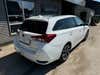 Toyota Auris Hybrid H2 Style Skyview CVT thumbnail