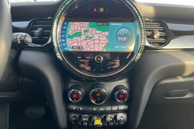 MINI Cooper SE Essential