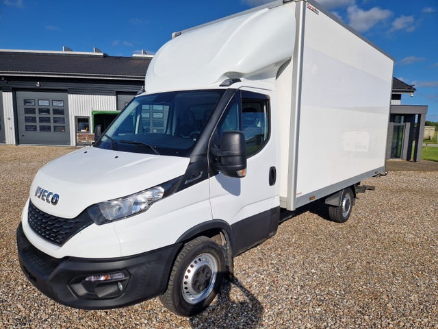 Iveco Daily 2,3 35S14 Alukasse m/lift