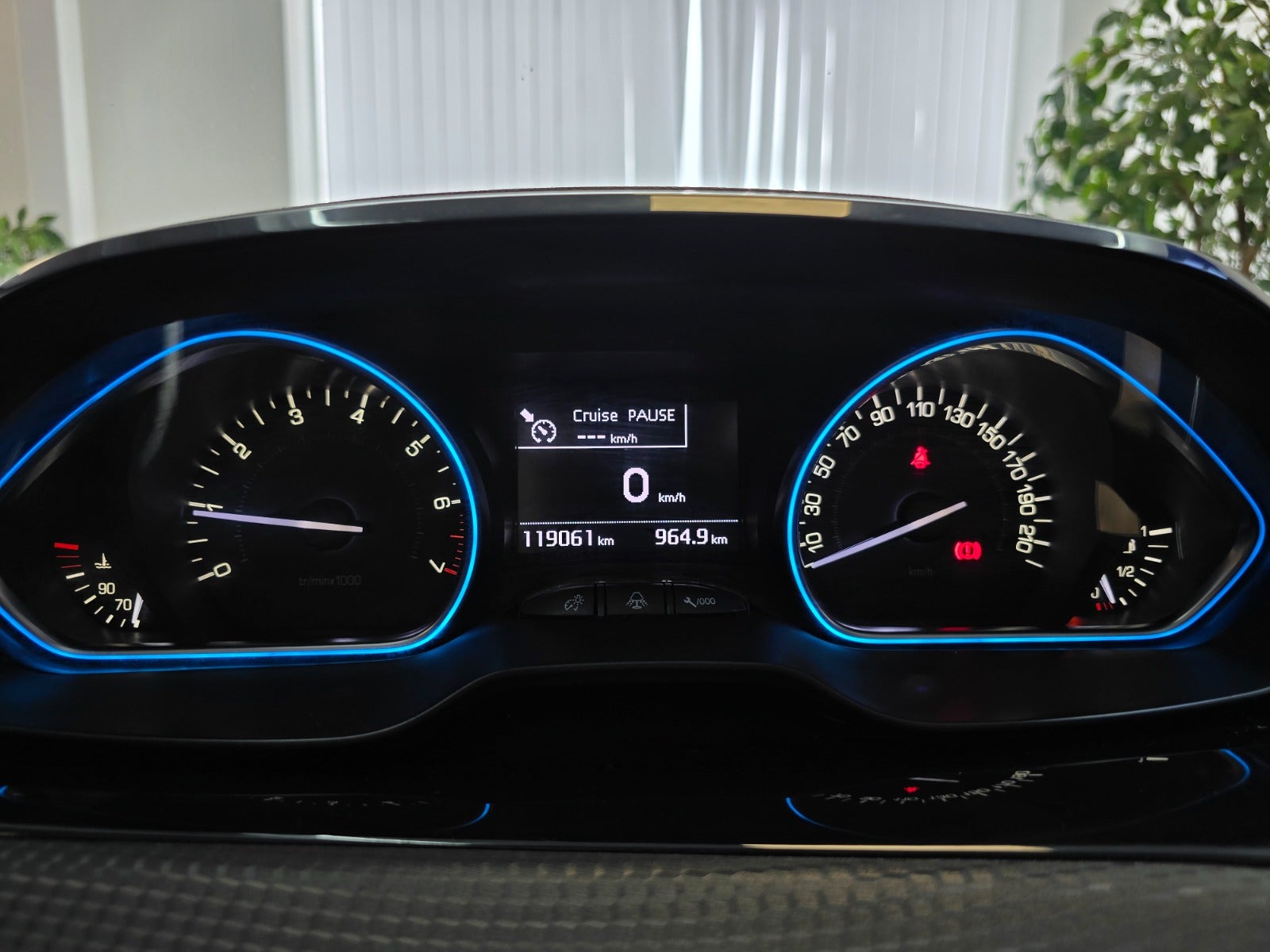 Billede af Peugeot 2008 1,2 e-THP 110 Desire Sky