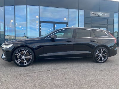 Volvo V60 T8 ReCharge Inscription aut. AWD - 1