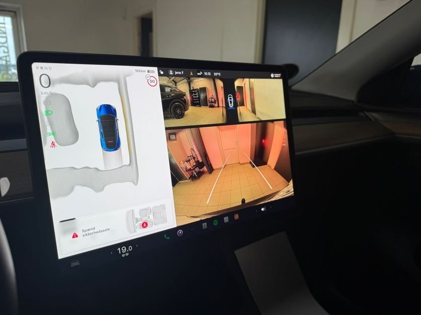 Tesla Model Y Long Range RWD