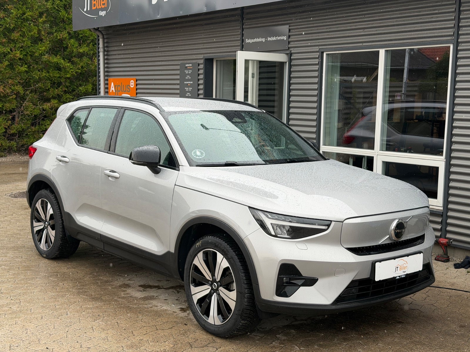 Volvo XC40 P6 ReCharge Plus