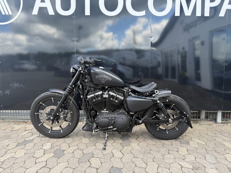 Harley-Davidson XL 883 N Iron 