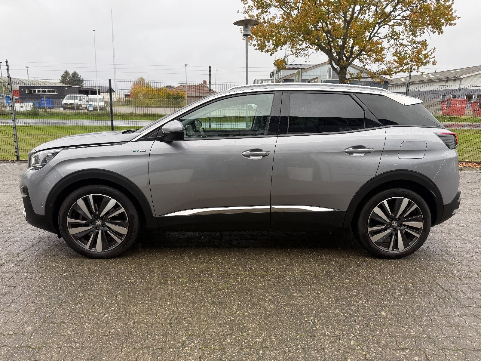 Peugeot 3008 Hybrid Allure LTD EAT8