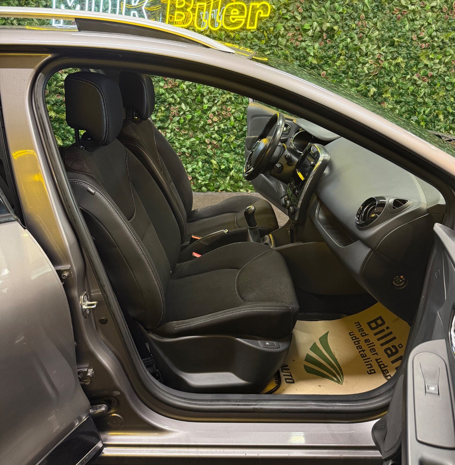 Billede af Renault Clio IV 0,9 TCe 90 Dynamique Sport Tourer