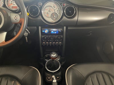 MINI Cooper Cabriolet