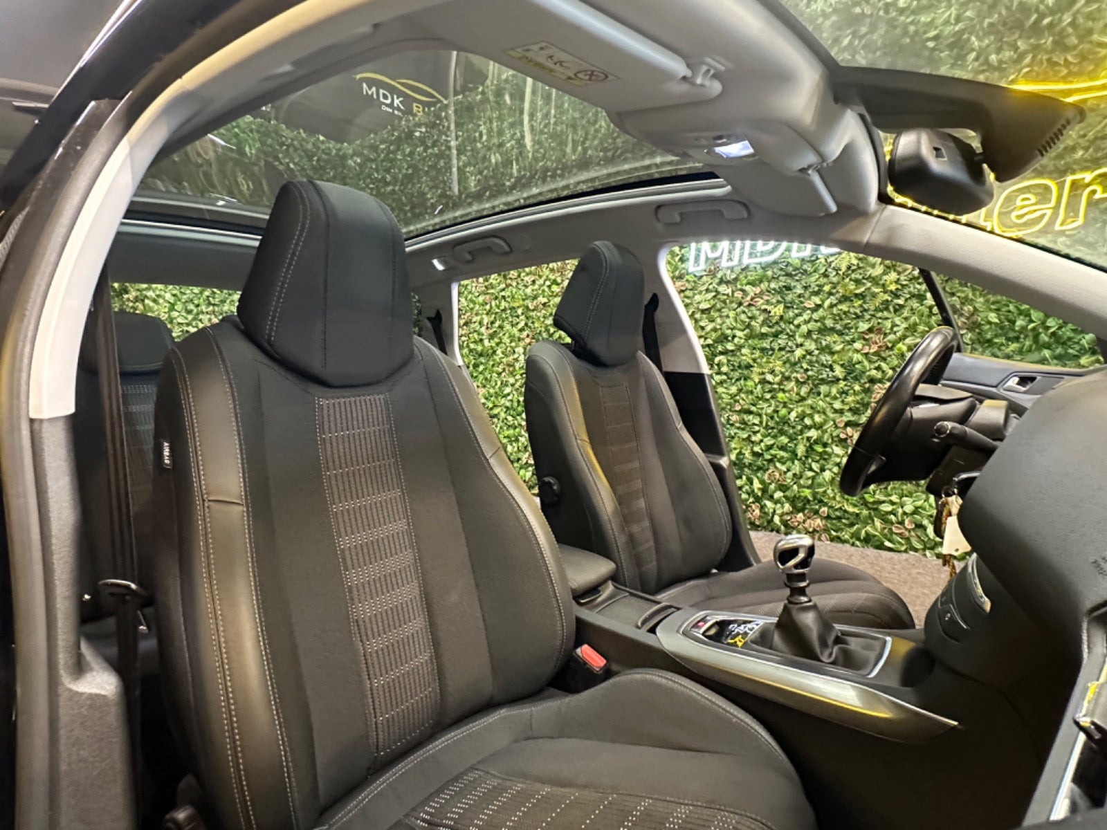 Billede af Peugeot 308 1,5 BlueHDi 130 Allure+ Sky SW