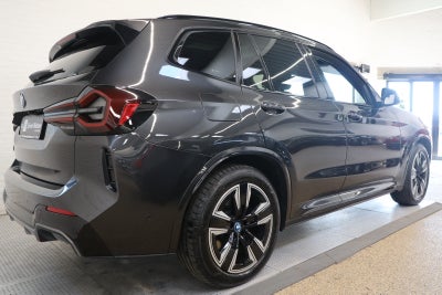 BMW iX3 Charged M-Sport