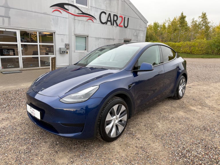 Tesla Model Y RWD