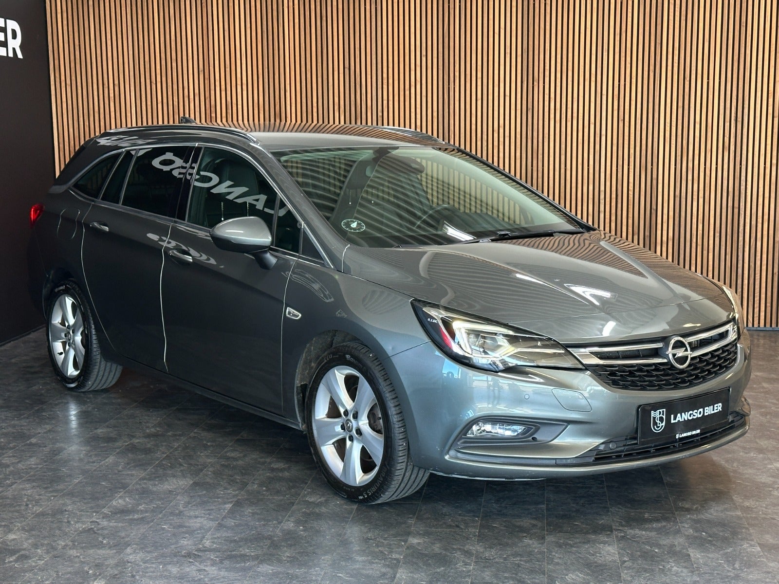 Billede af Opel Astra 1,6 CDTi 136 Exclusive Sports Tourer aut.