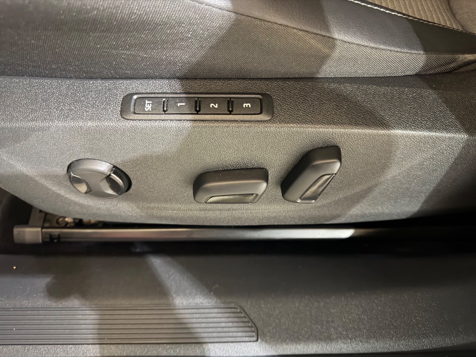 Skoda Enyaq iV Plus Loft