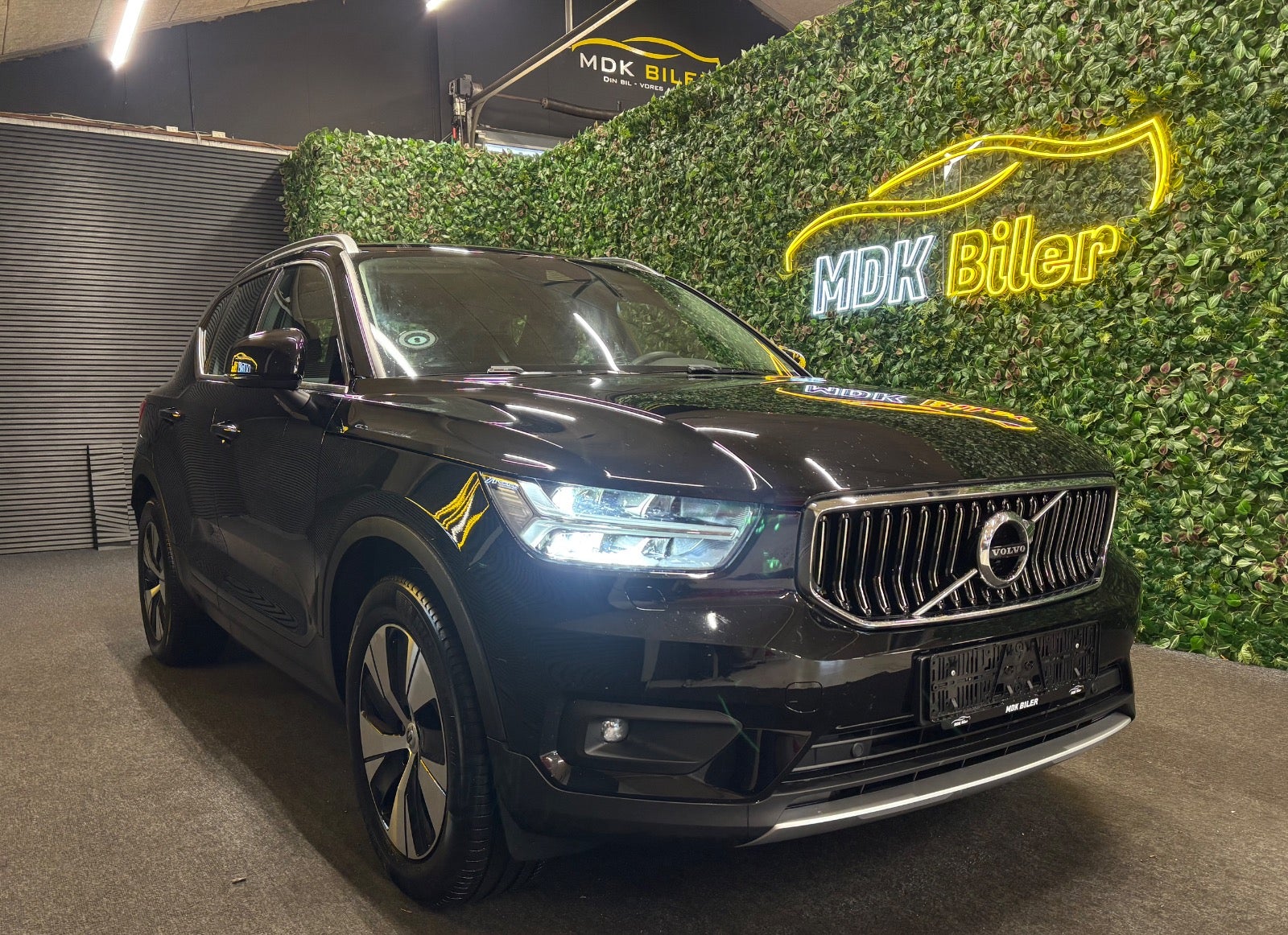 Billede af Volvo XC40 1,5 T4 ReCharge Momentum aut.