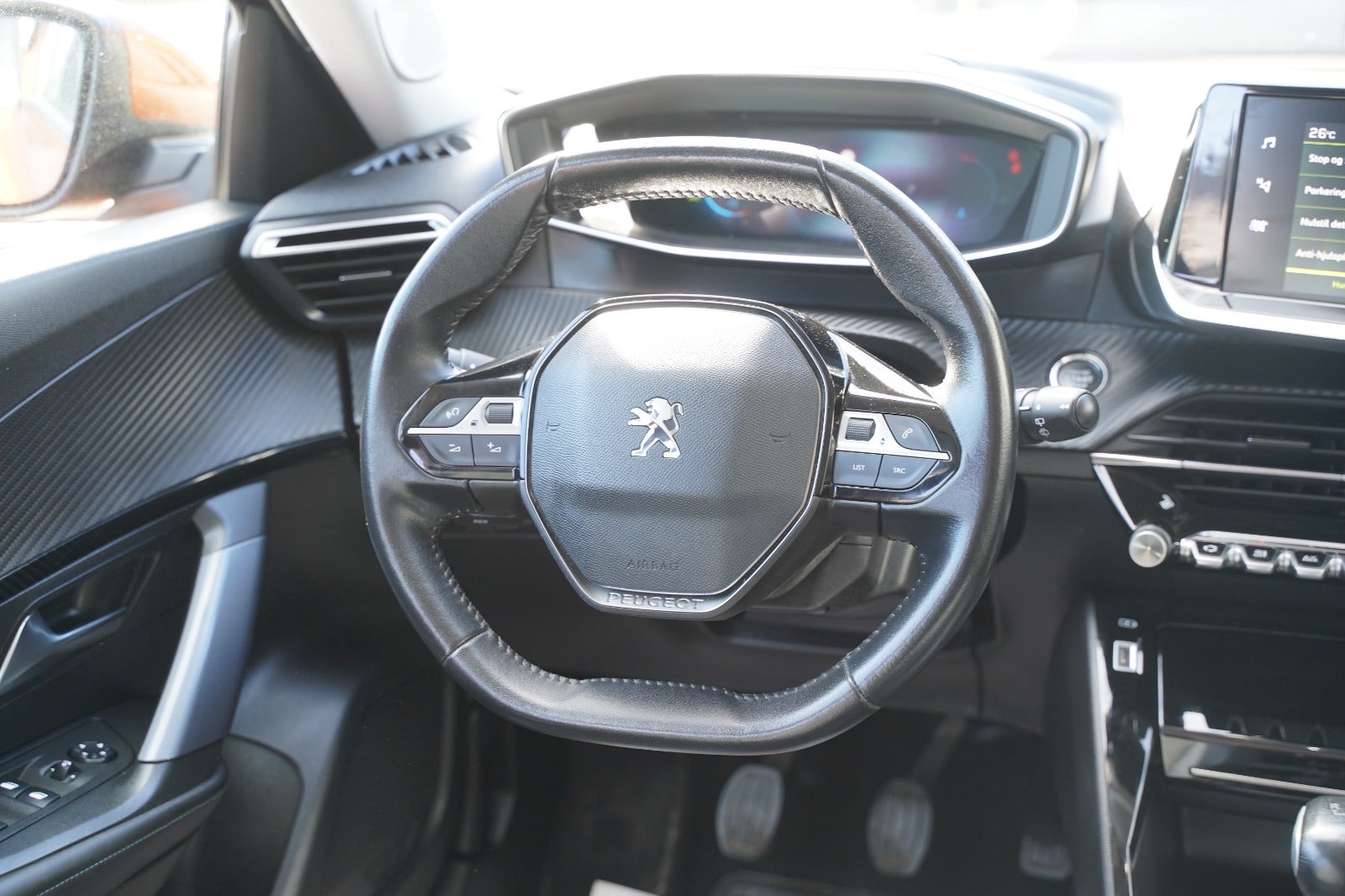 Billede af Peugeot 2008 1,5 BlueHDi 100 Allure Pack