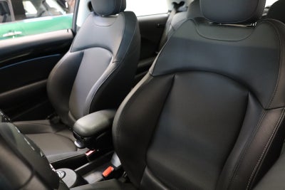 MINI Cooper SE Camden Edition