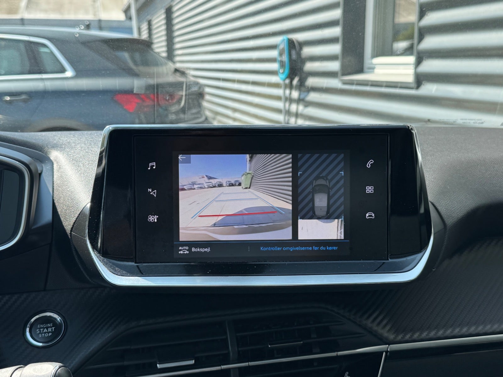 Billede af Peugeot 208 1,2 PureTech 100 Allure Sky