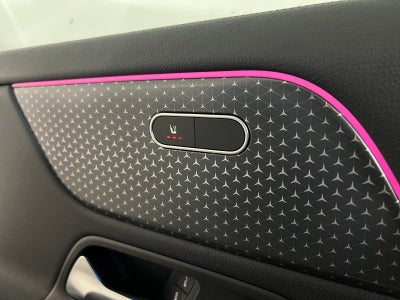 Mercedes EQA250+ Progressive Van