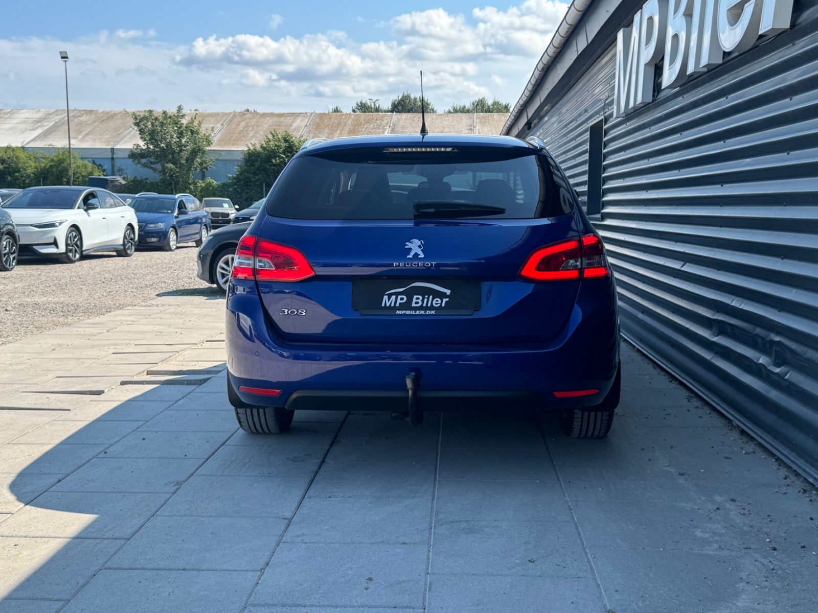 Billede af Peugeot 308 1,5 BlueHDi 130 Allure Sky SW
