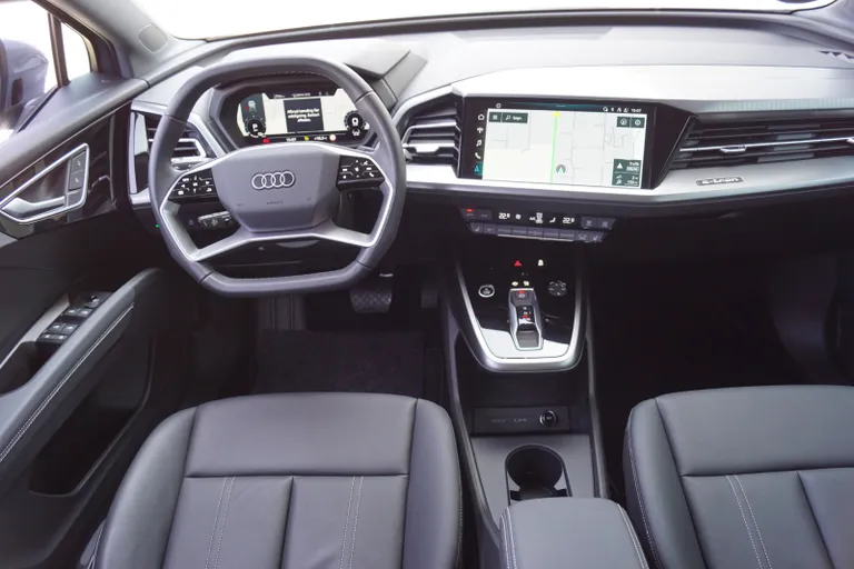 Audi Q4 e-tron Advanced Van