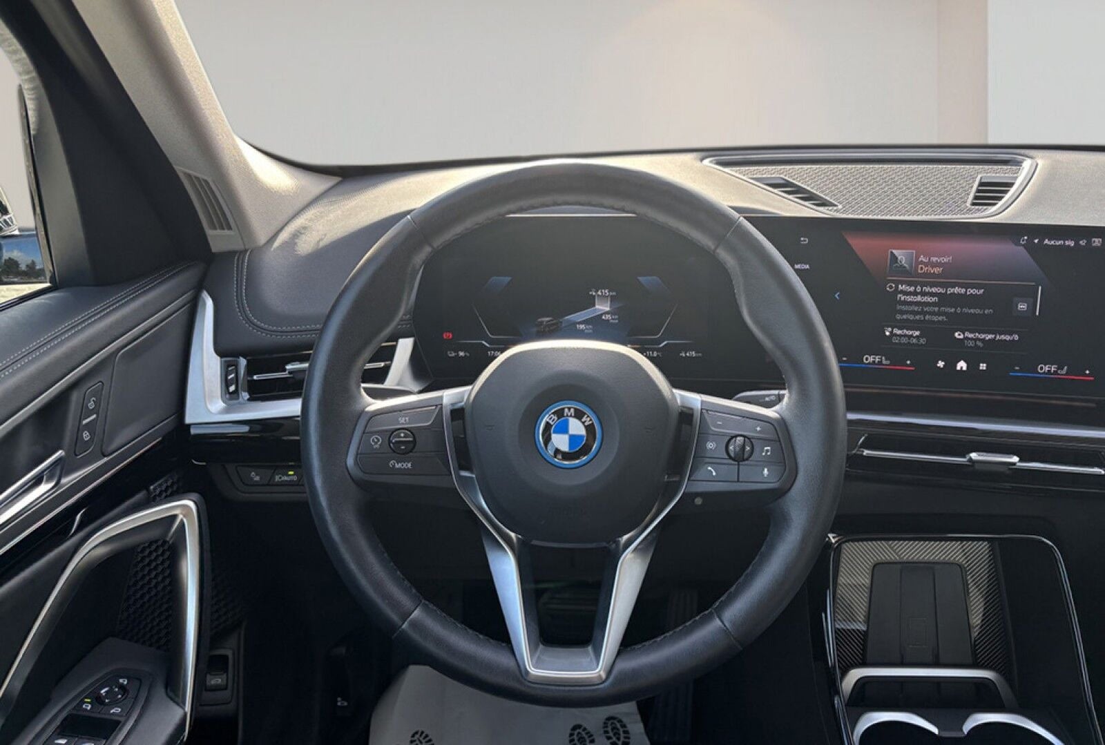 BMW iX1 eDrive20 X-Line
