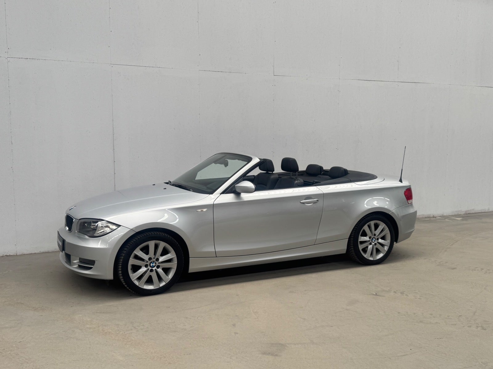 BMW 118i Cabriolet M