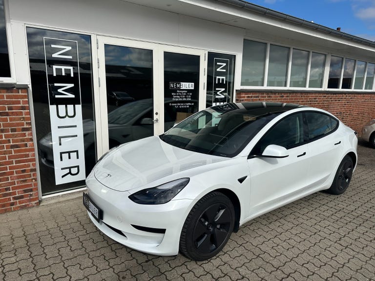 Tesla Model 3 RWD