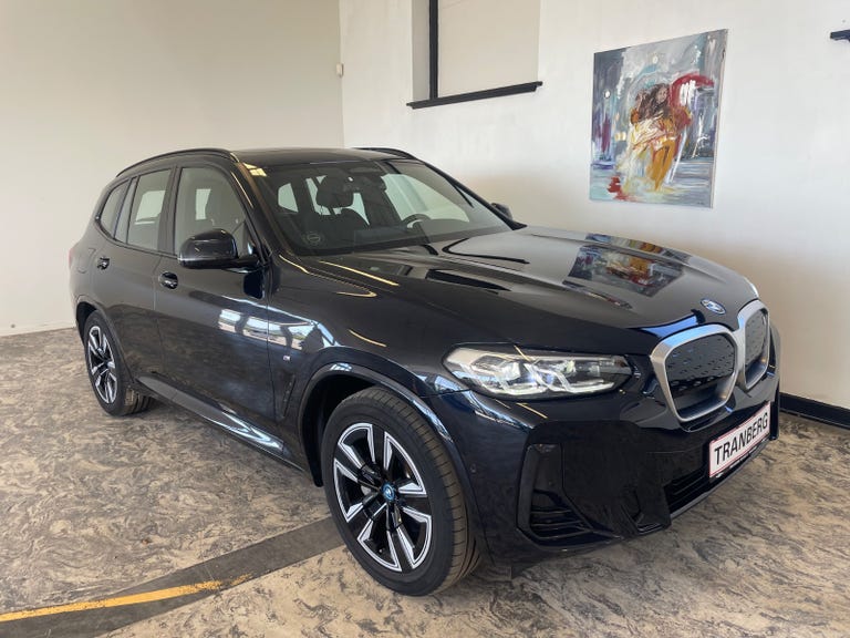 BMW iX3 Charged M-Sport