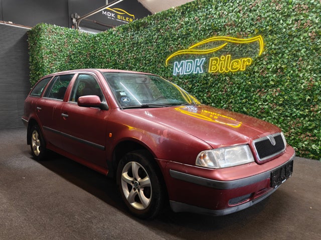 Skoda Octavia 1,6 GLX Combi