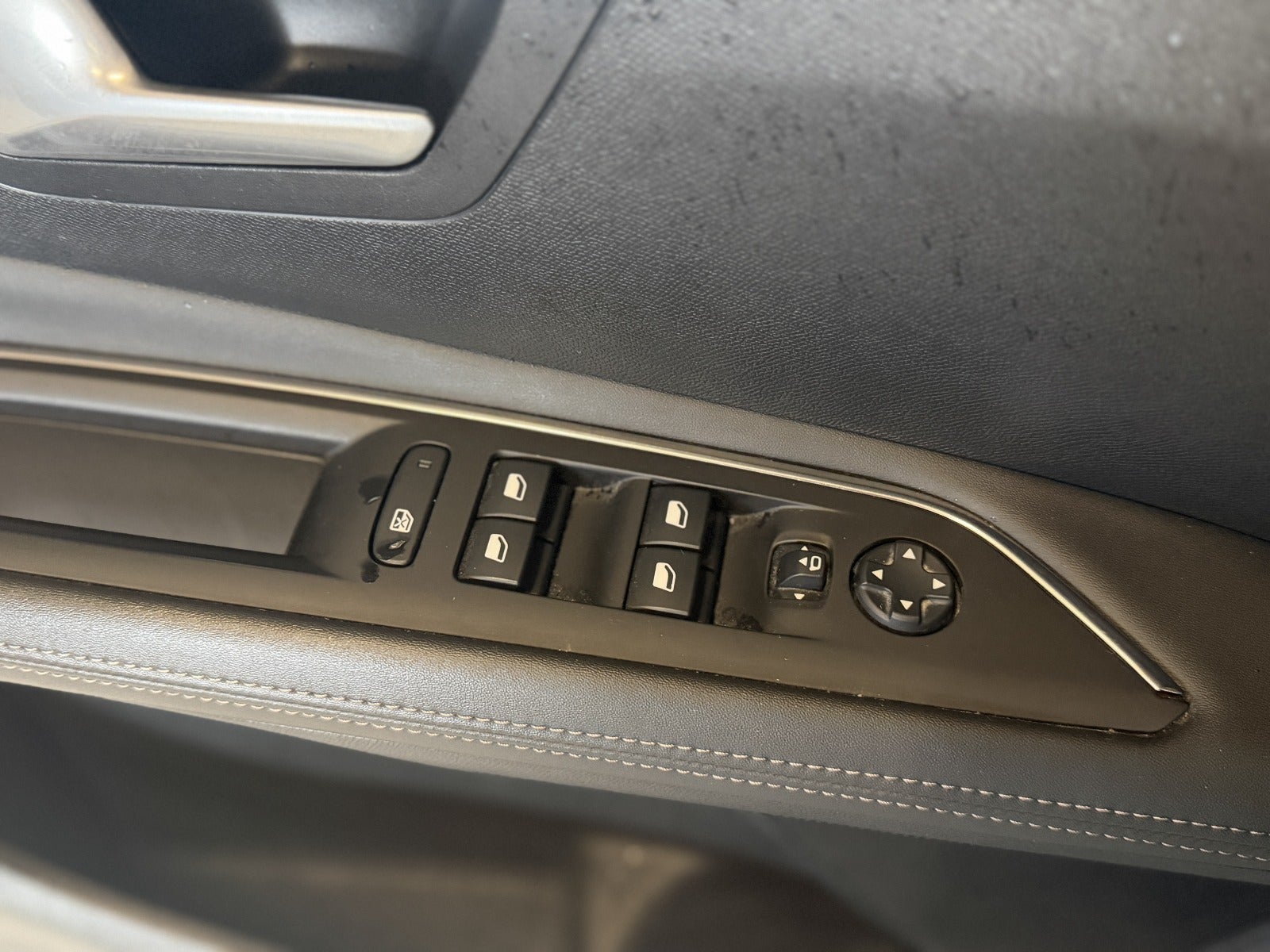 Billede af Peugeot 3008 1,6 Hybrid Allure Limited EAT8