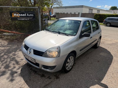 Renault Clio II 1,2 8V Family Authentique 5d