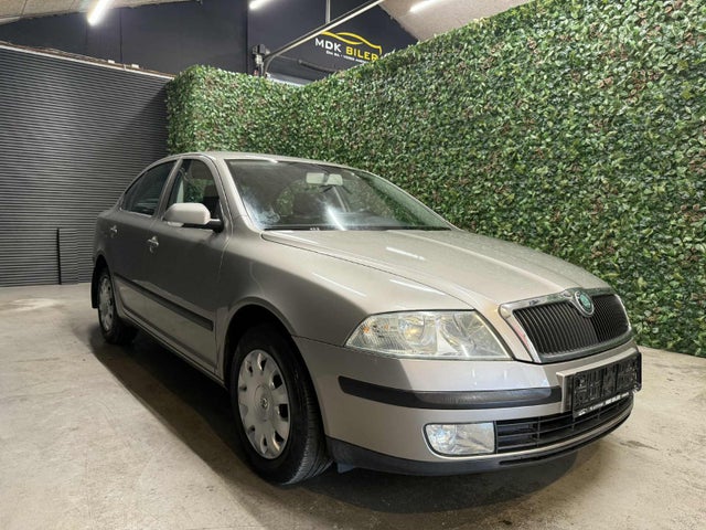 Skoda Octavia 1,6 FSi Elegance