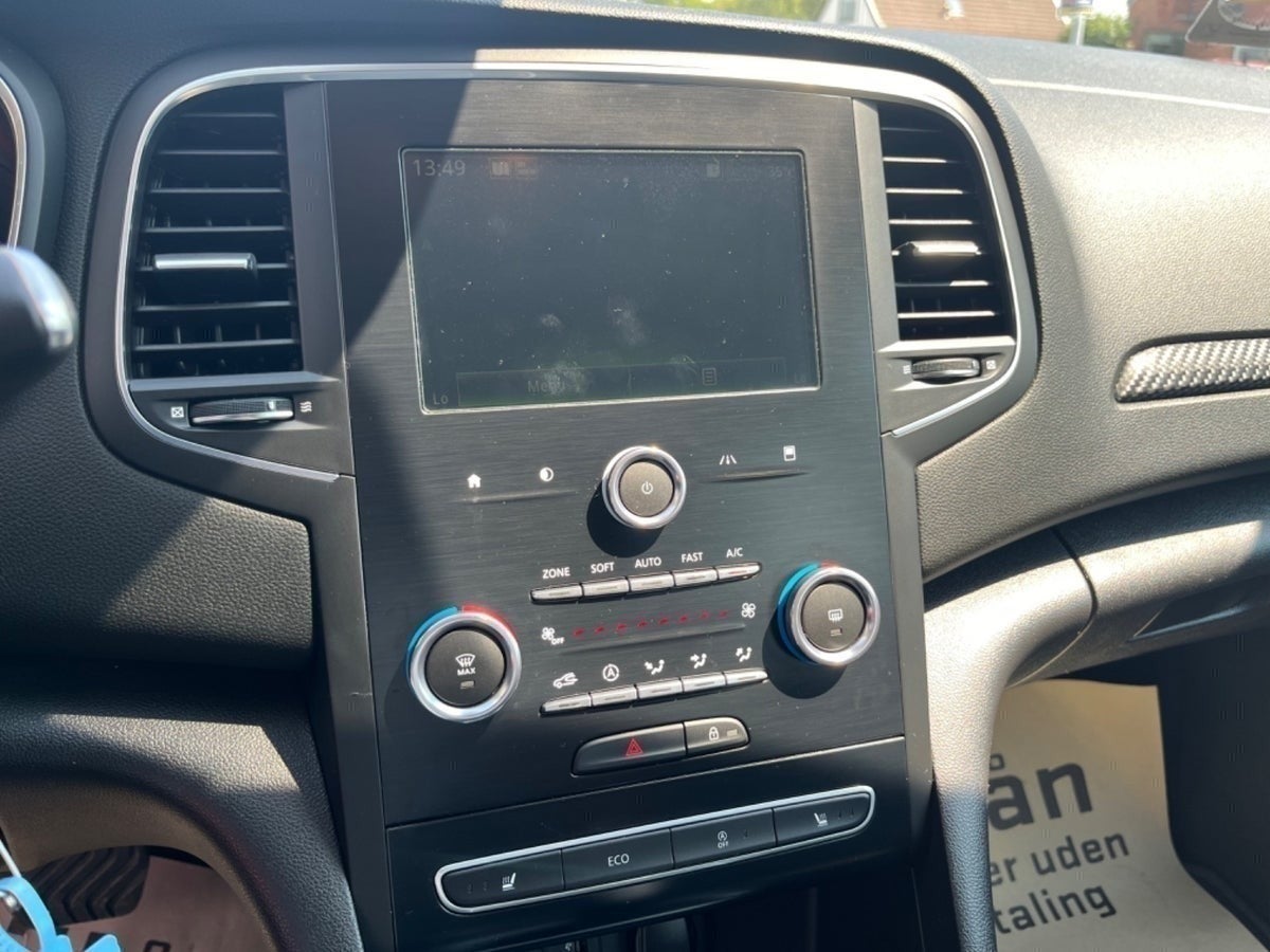 Billede af Renault Megane IV 1,2 TCe 130 Zen Sport Tourer EDC