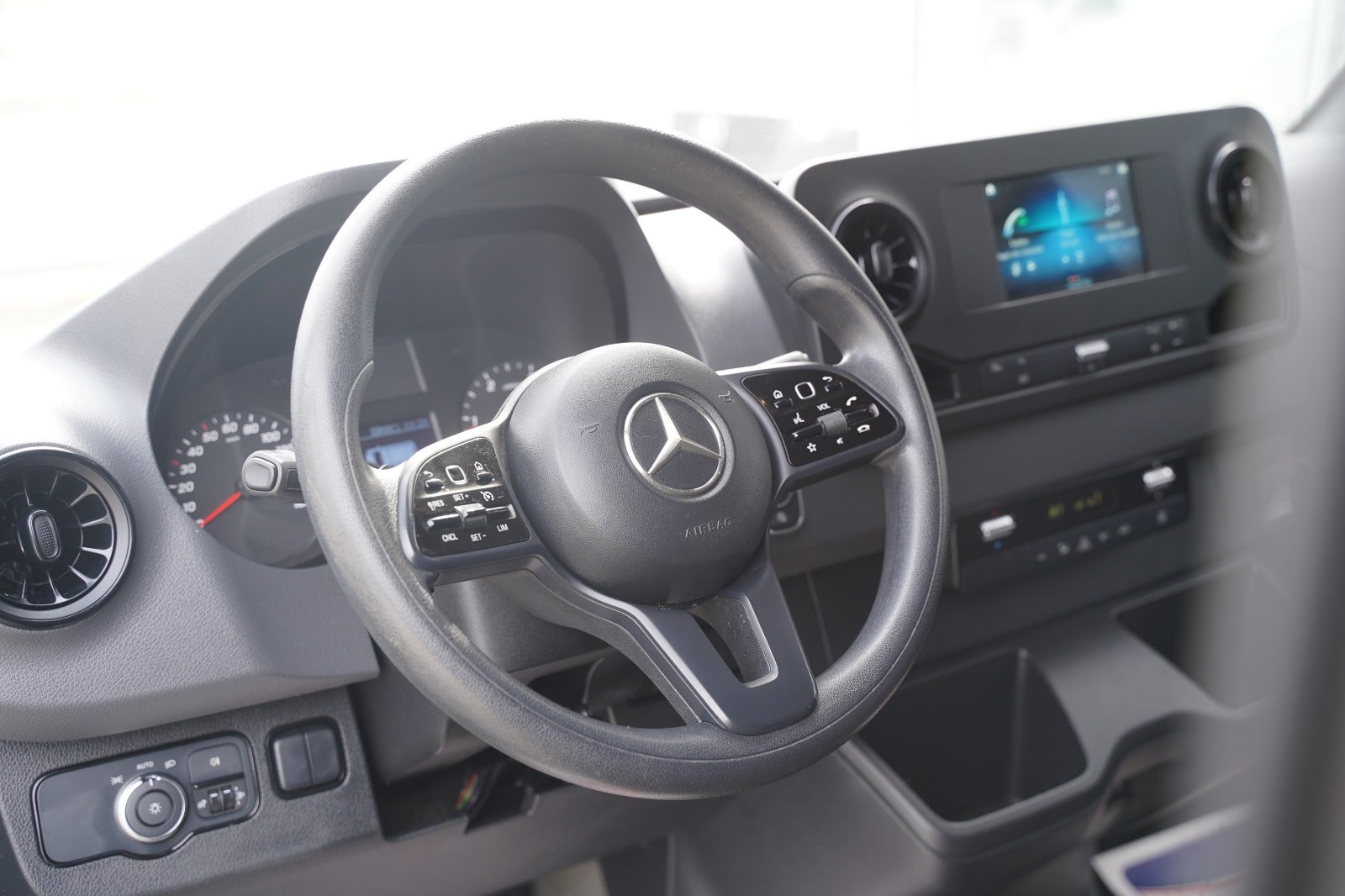 Billede af Mercedes Sprinter 215 2,0 CDi A2 Chassis aut. FWD