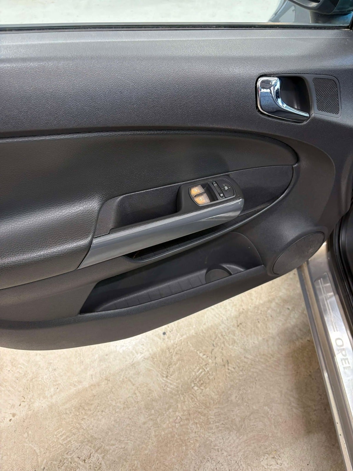 Billede af Opel Corsa 1,4 16V Cosmo