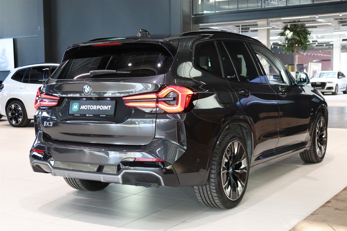 BMW iX3 Charged Plus M-Sport billede 4