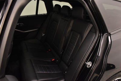 BMW 330d Touring M-Sport xDrive aut.