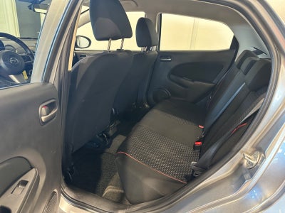 Mazda 2 DE 95 Advance