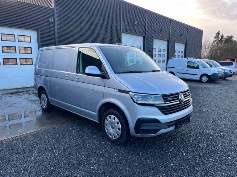 VW Transporter TDi 150 Kassevogn DSG kort