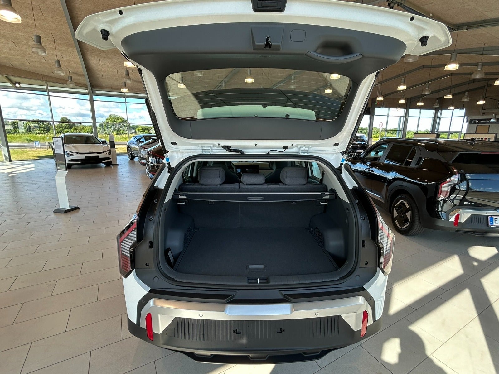 Kia EV3 Long Range Access