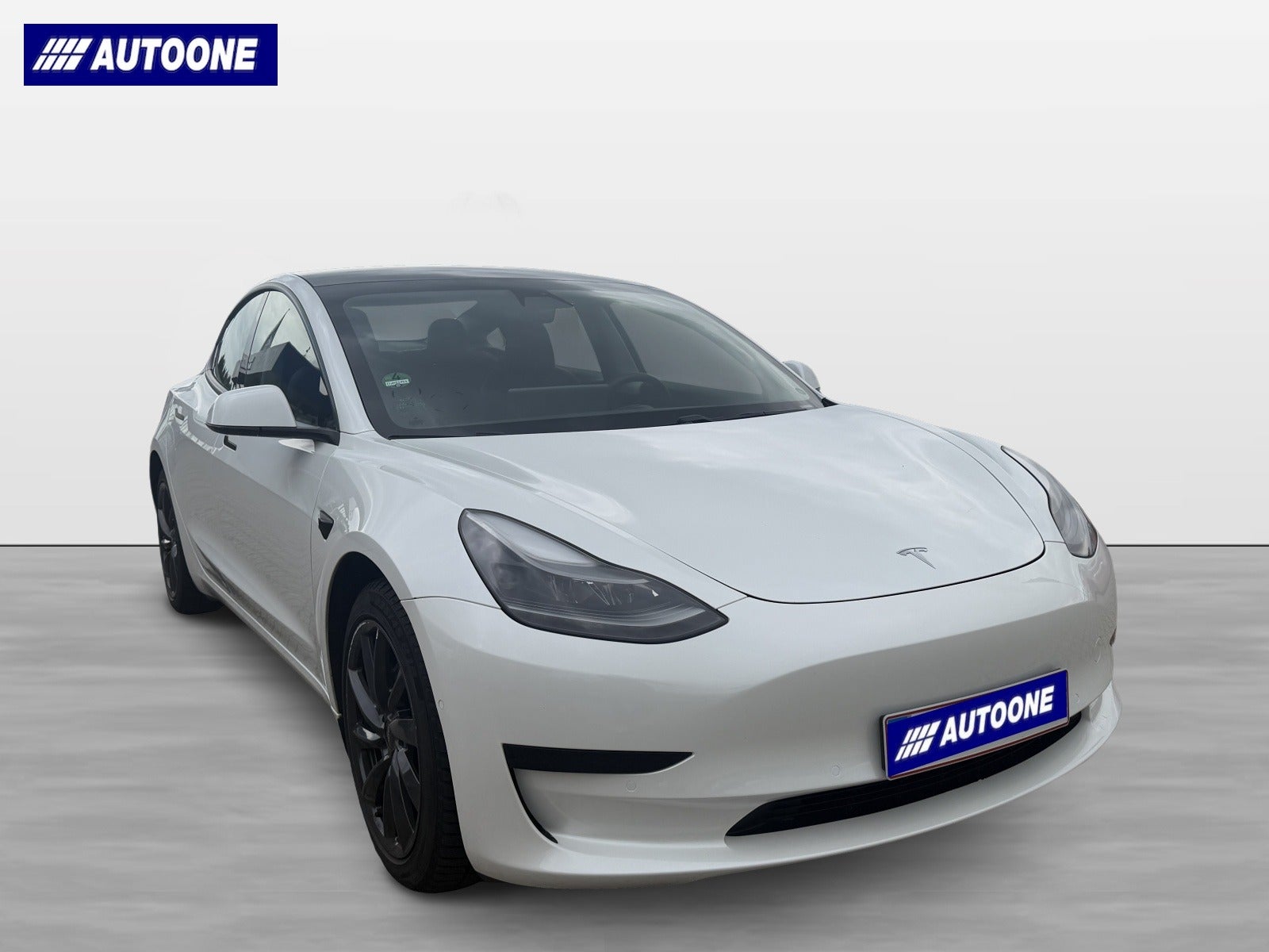 Billede af Tesla Model 3  Standard Range+ RWD