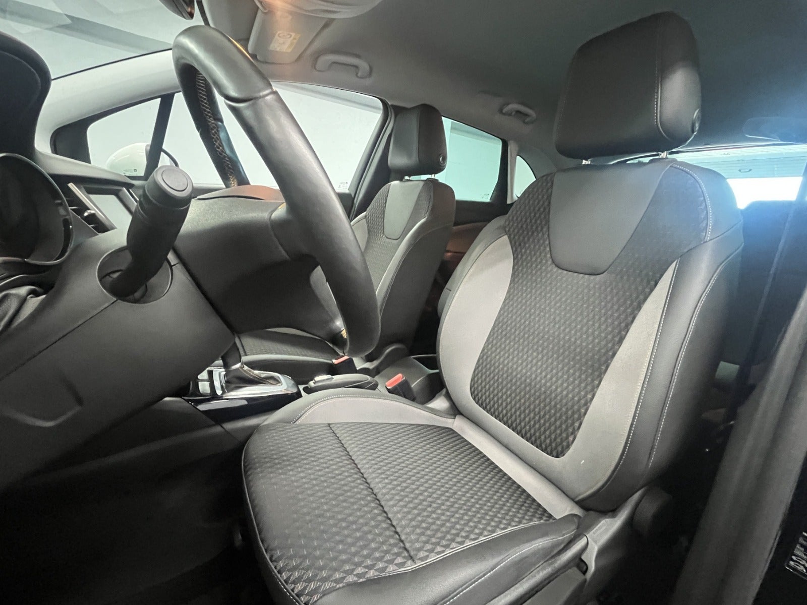 Billede af Opel Crossland X 1,2 T 110 Exclusive aut.
