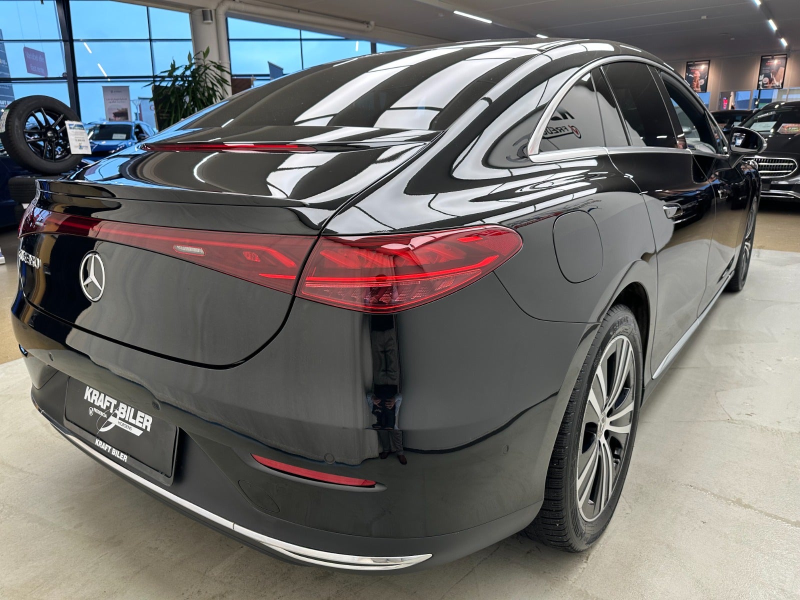 Billede af Mercedes EQE350  Avantgarde