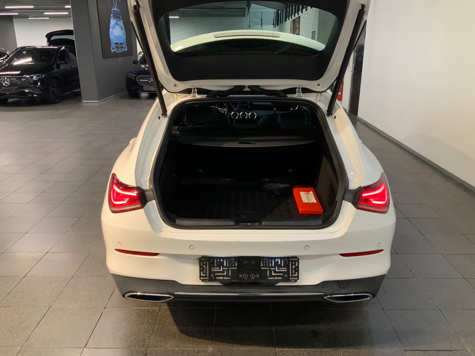 Mercedes-Benz CLA 200 (6/8)