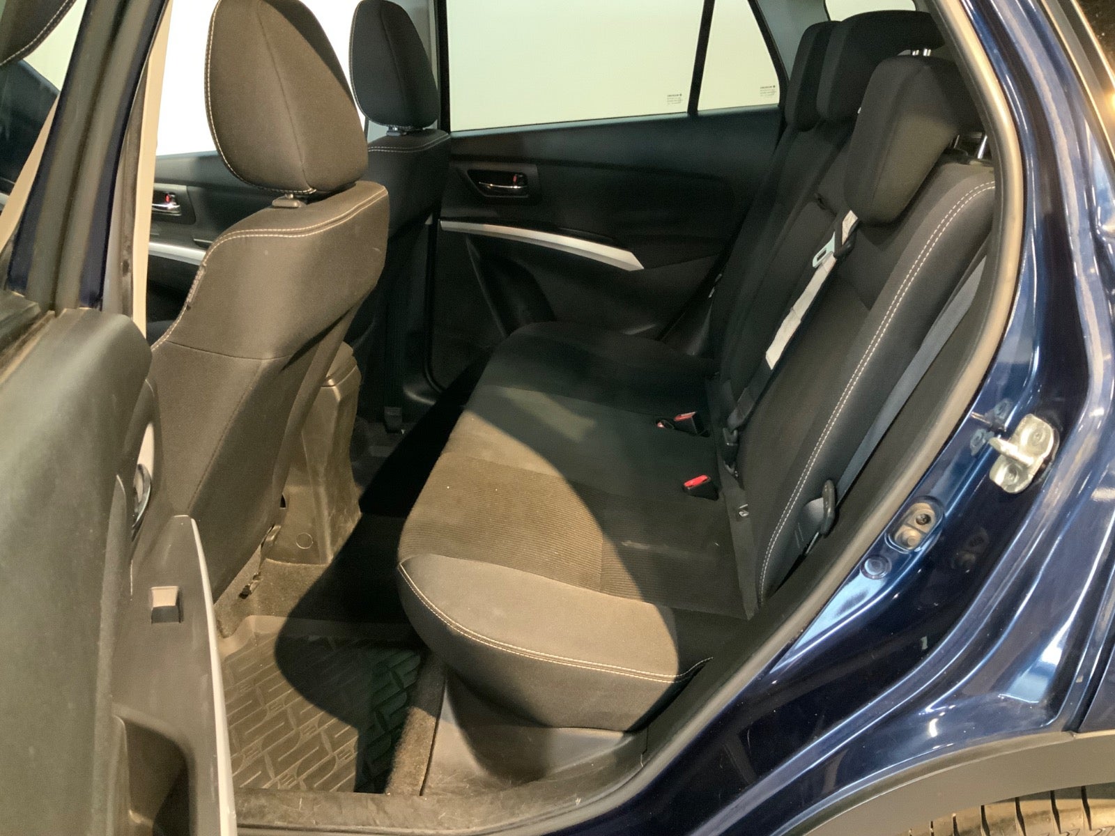 Suzuki S-Cross (6/8)