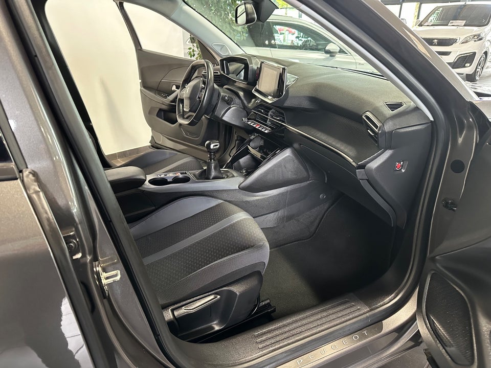 Peugeot 2008, Billede 5
