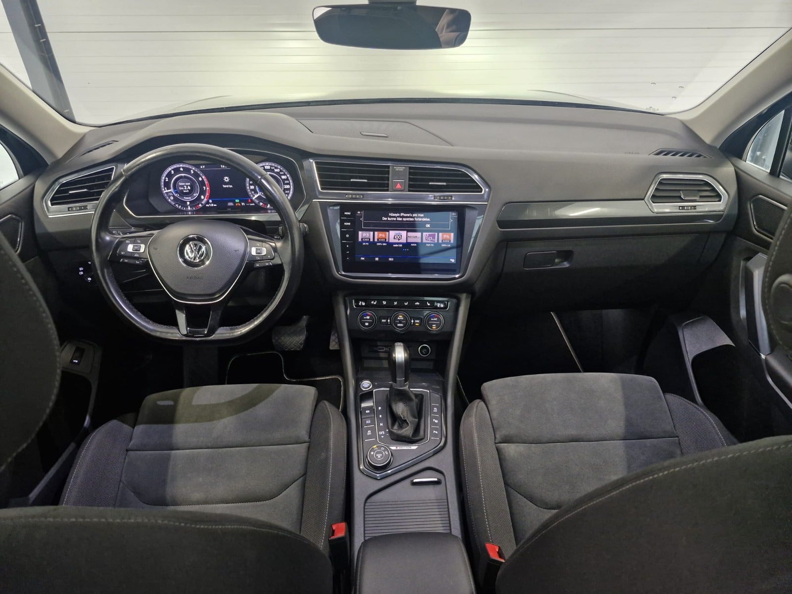 Billede af VW Tiguan Allspace 2,0 TSi 220 Highline DSG 4Motion 7prs