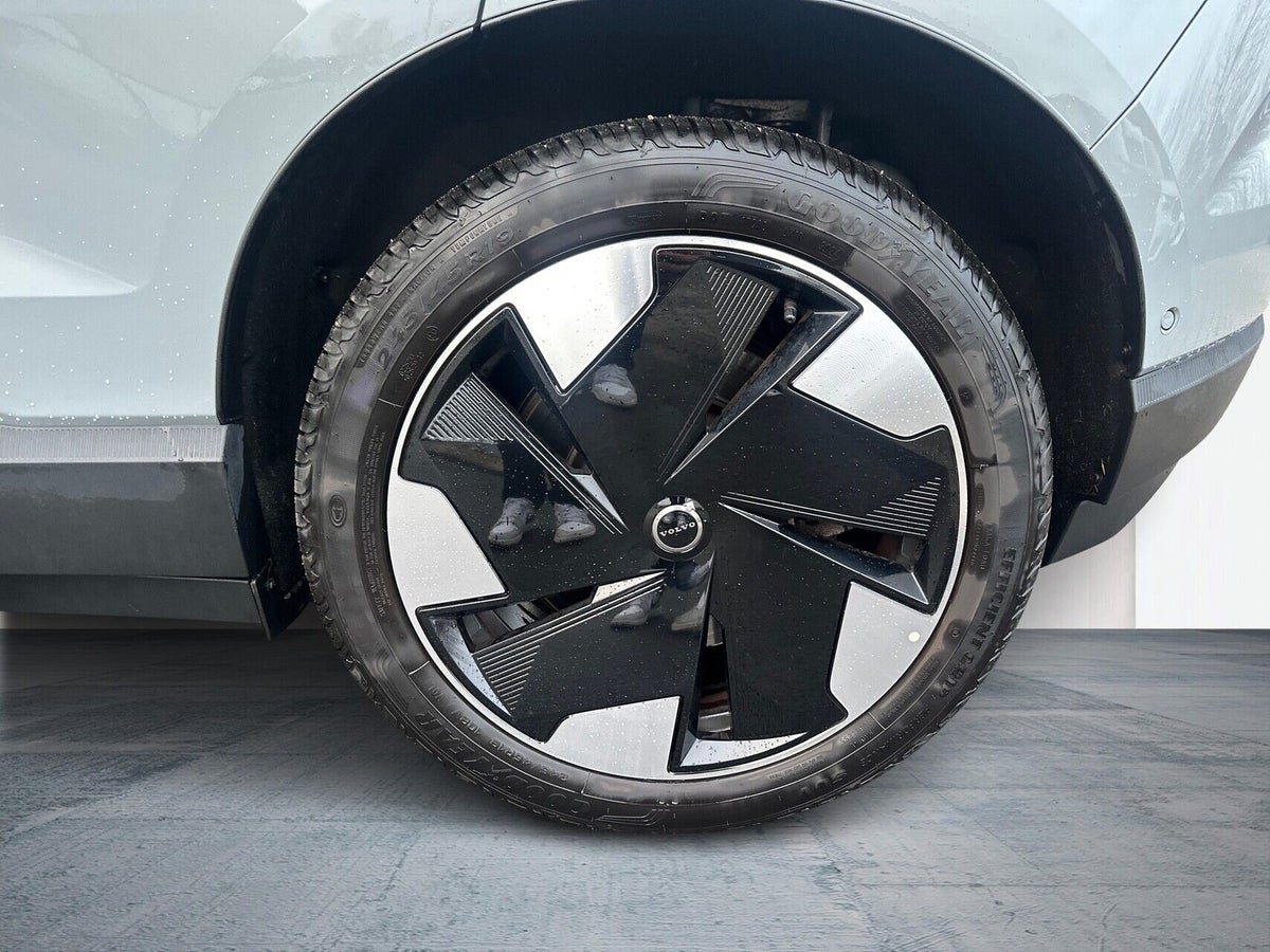 Volvo EX30 Twin Performance Ultra billede 9