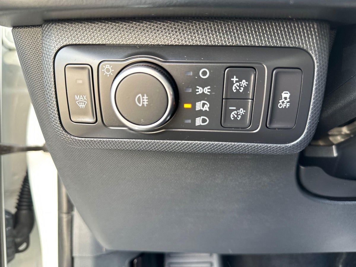 Ford Mustang Mach-E Standard Range billede 18